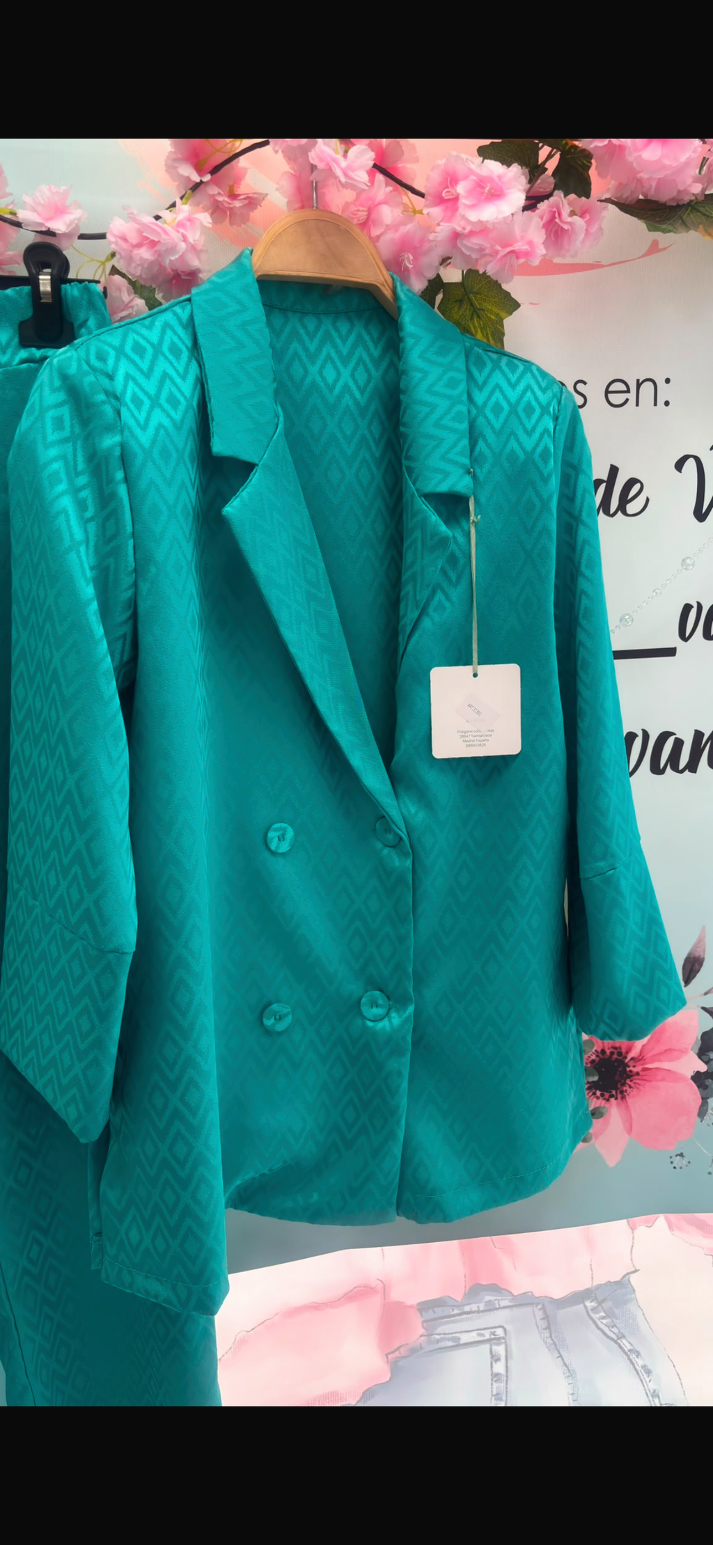 TRAJE SASTRE VERDE BOTONES