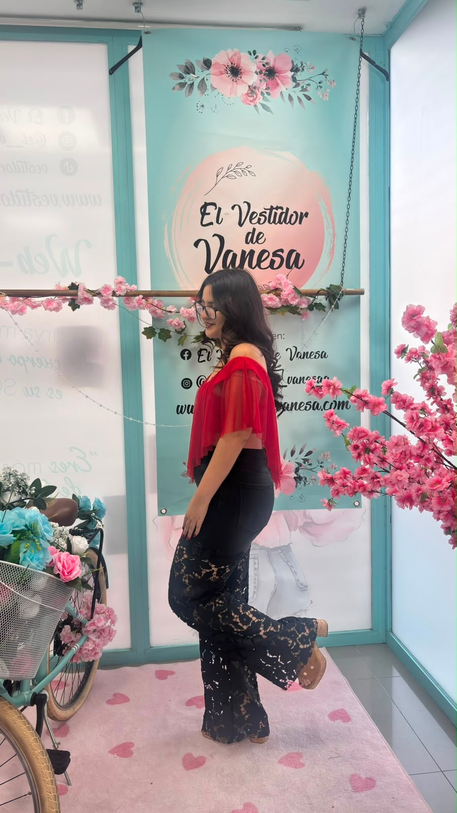 PANTALÓN ENCAJE NEGRO TIRO ALTO