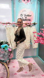 PANTALÓN BARREL LUNARES STRASS