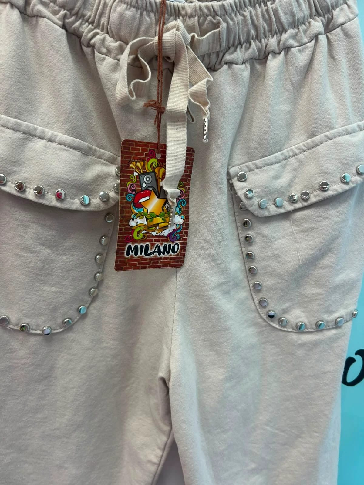 OFERTA BERMUDAS TACHUELAS MILANO