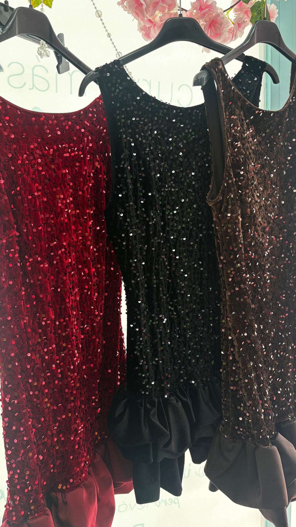 VESTIDO CORTO LENTEJUELAS