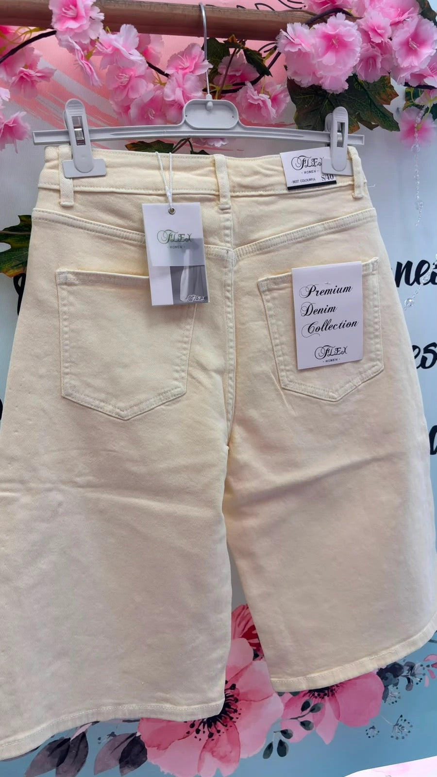 PANTALÓN DENIM STRASS VAQUERO AMARILLO
