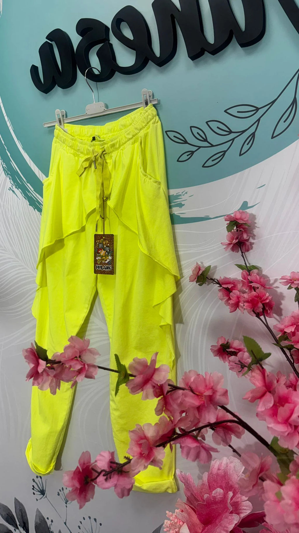 JOGGER FLUOR EFECTO FALDA ANALA