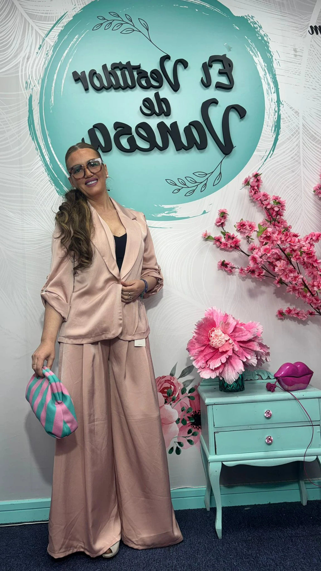 TRAJE SATINADO SILVIA