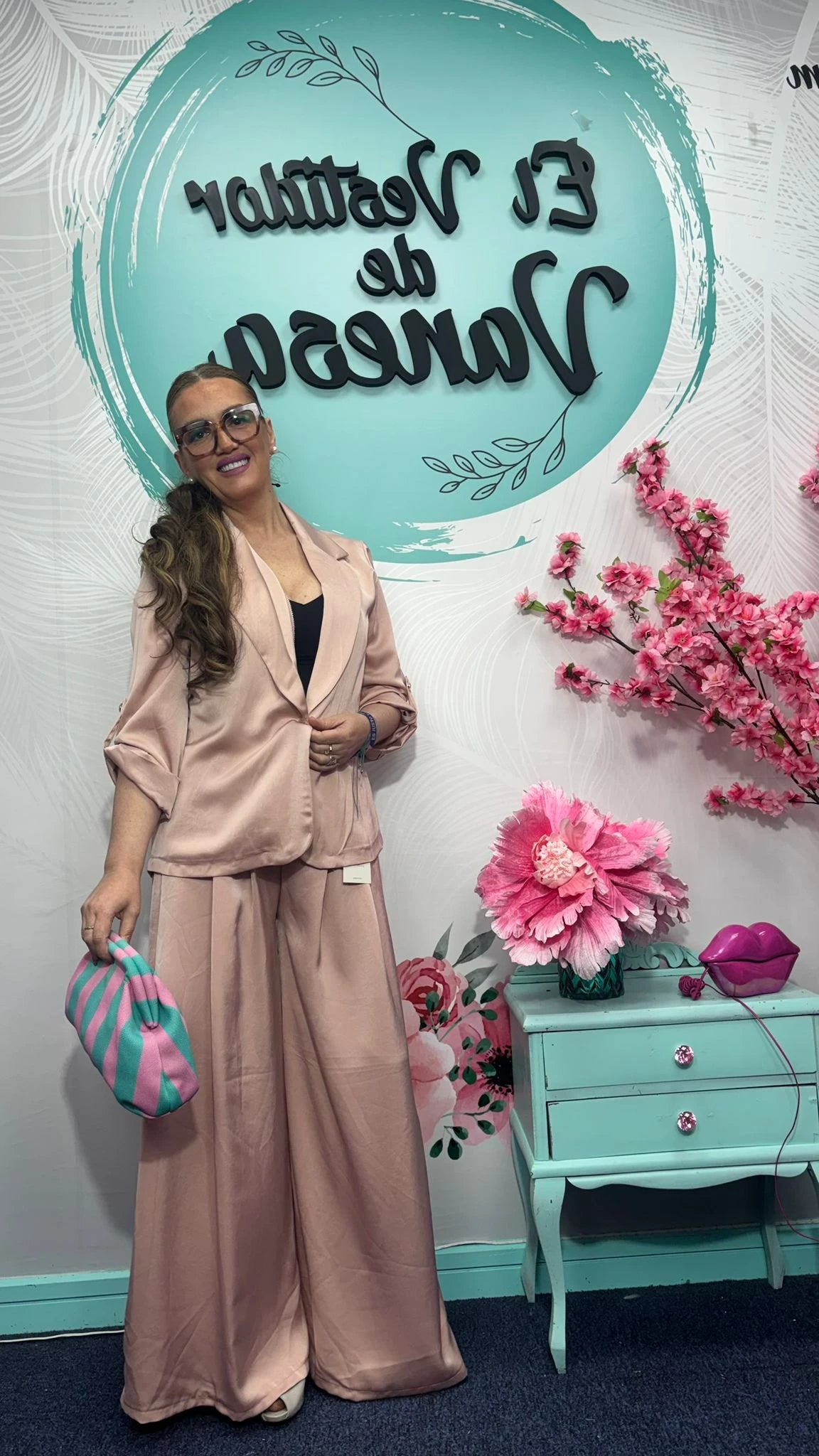 TRAJE SATINADO SILVIA