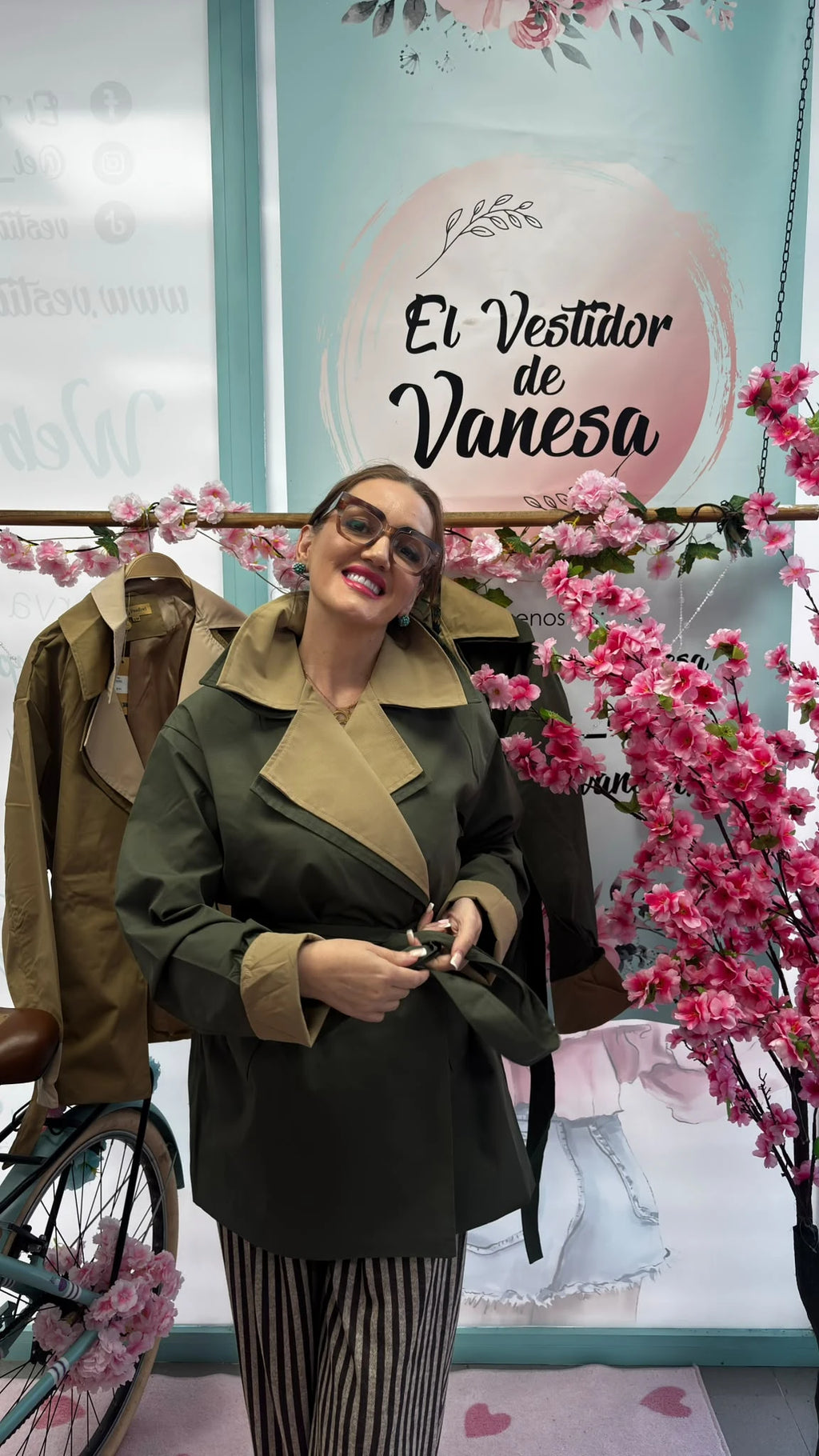 GABARDINA CORTA FLUIDA