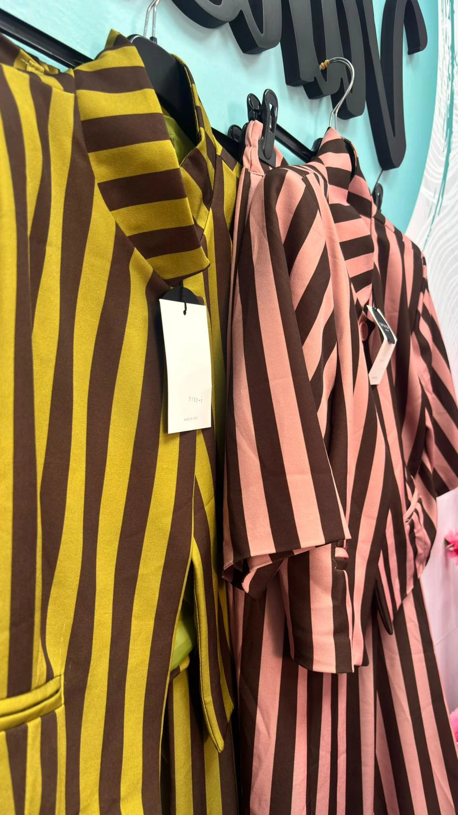 TRAJE RAYAS ROCIO